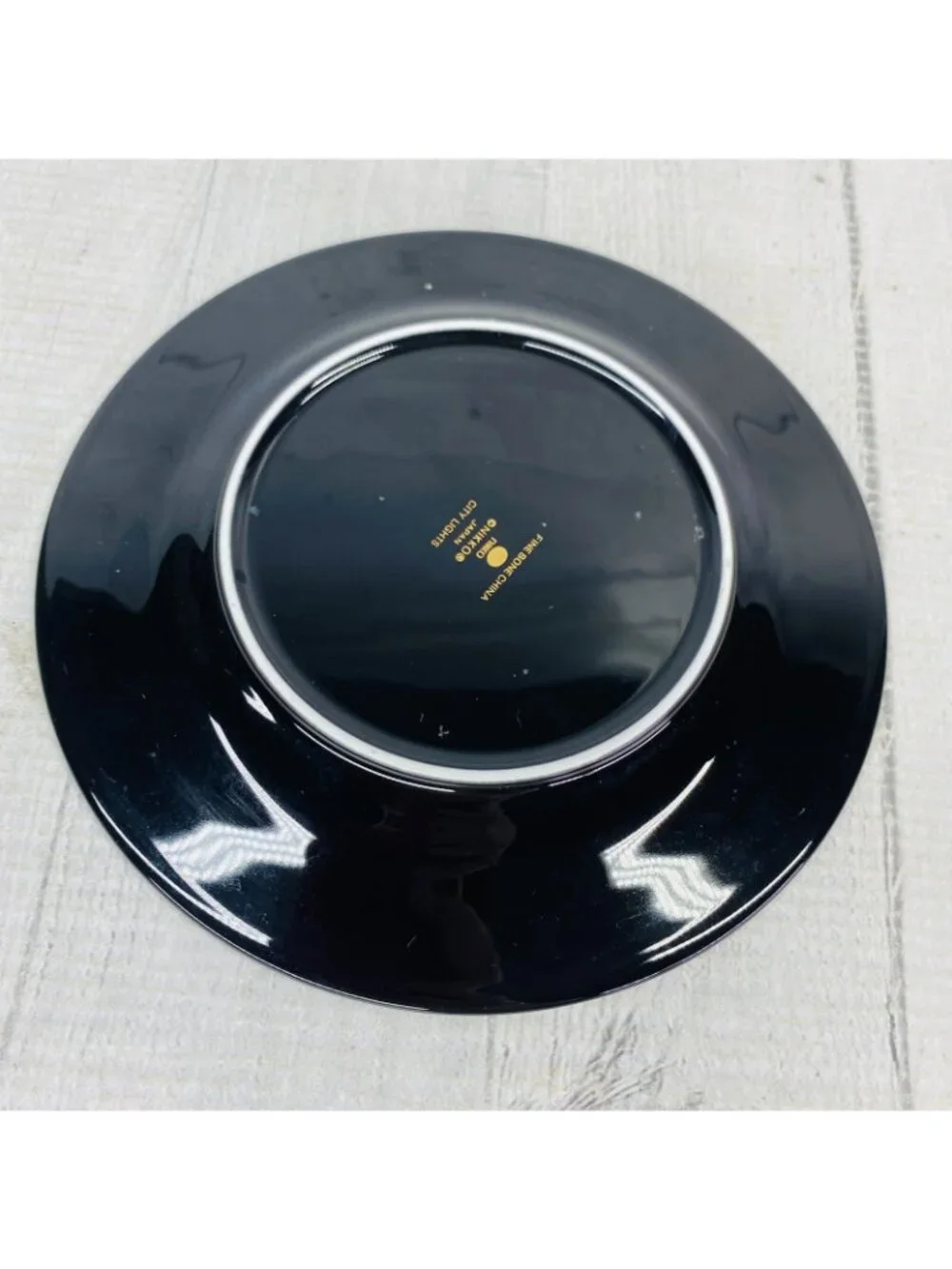 Nikko CITY LIGHTS Bone China Black Body Gold Swirl Inner Bread Side Plate Set 5